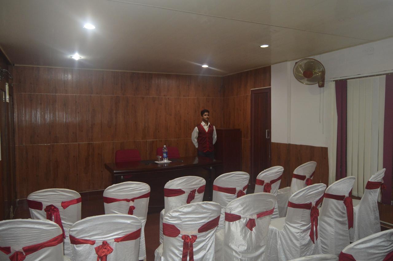 Shalimar Metro Hotel Kochi Екстериор снимка