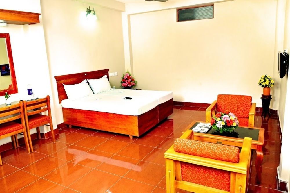 Shalimar Metro Hotel Kochi Екстериор снимка